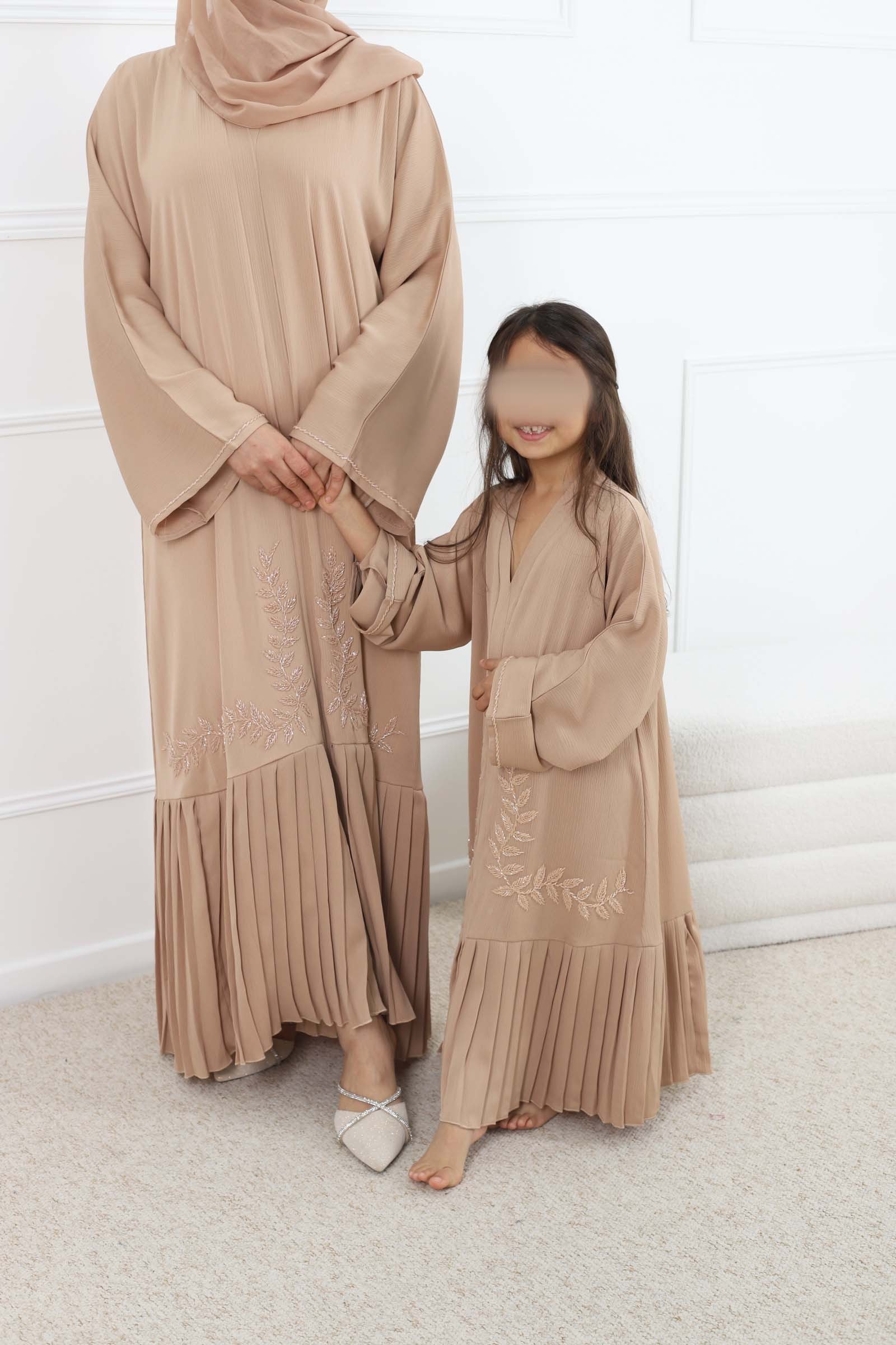 Abaya mother-daughter dubai, child outfit