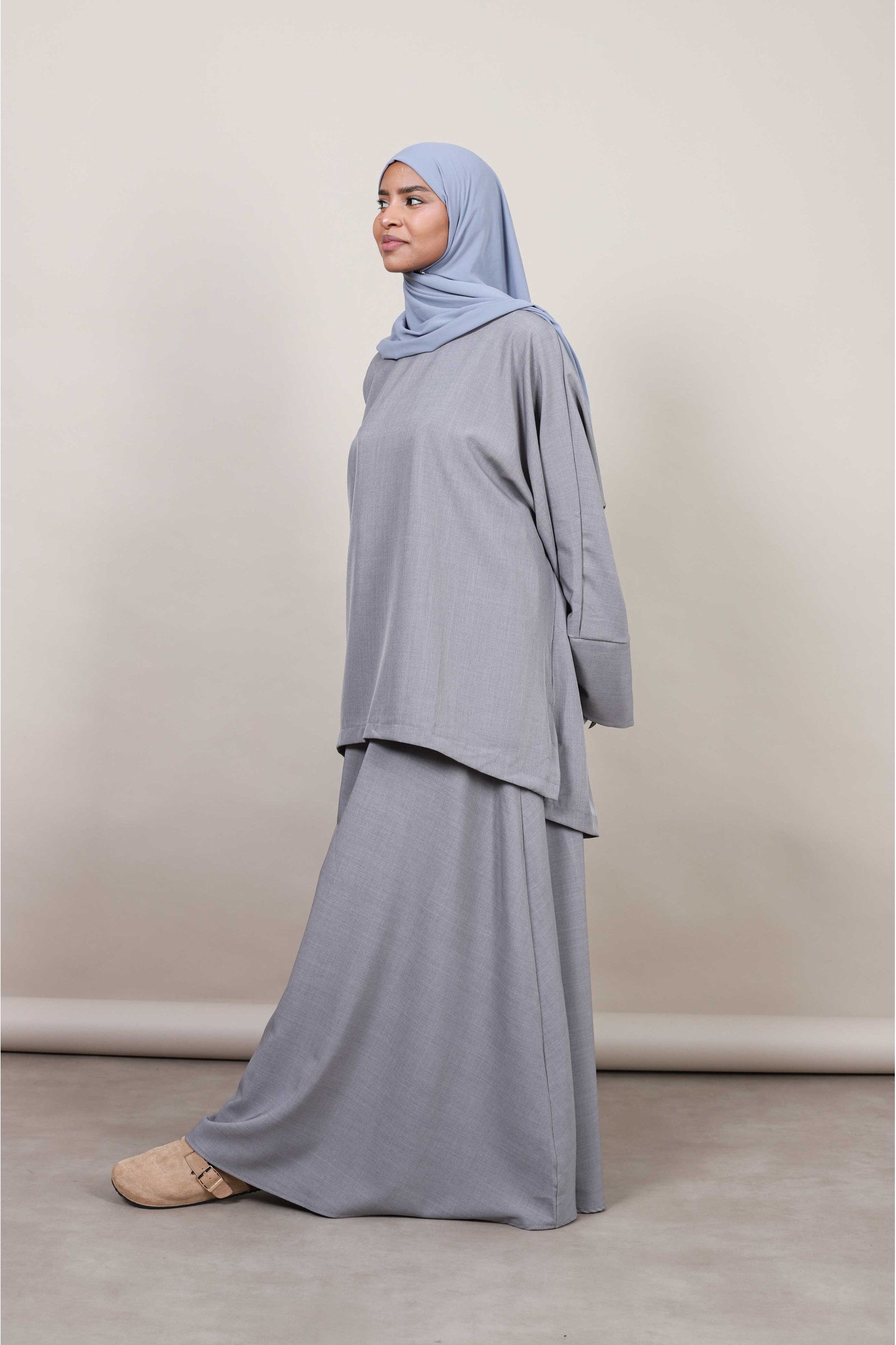Modest fashion hijab set for Muslim woman